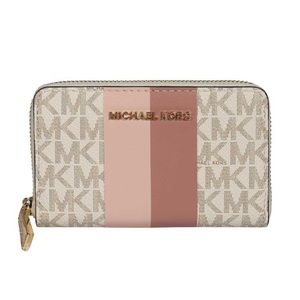 MICHAEL KORS Jet Set Small Zip Around Wallet
Smoky Rose Multi